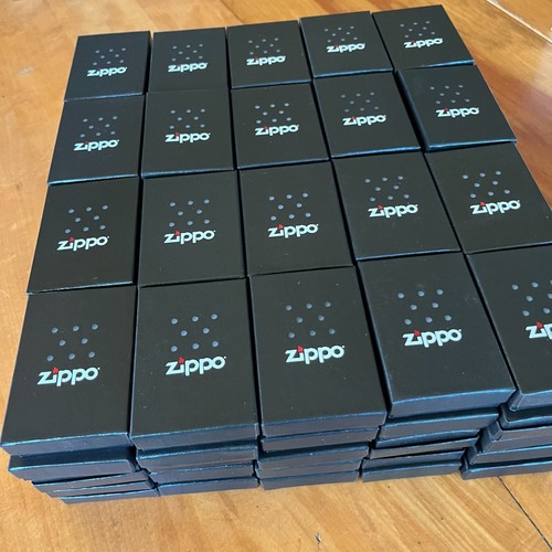 Lighter lot 100 genuine - 100,