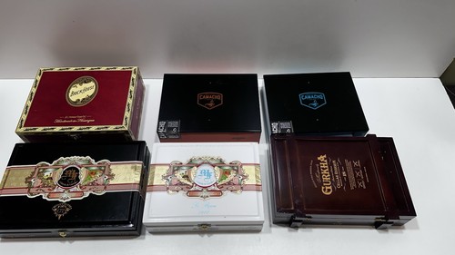 Lot empty cigar boxes - 6,